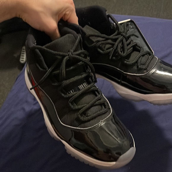 Size 10 Jordan space Jams new / used - Picture 5 of 7